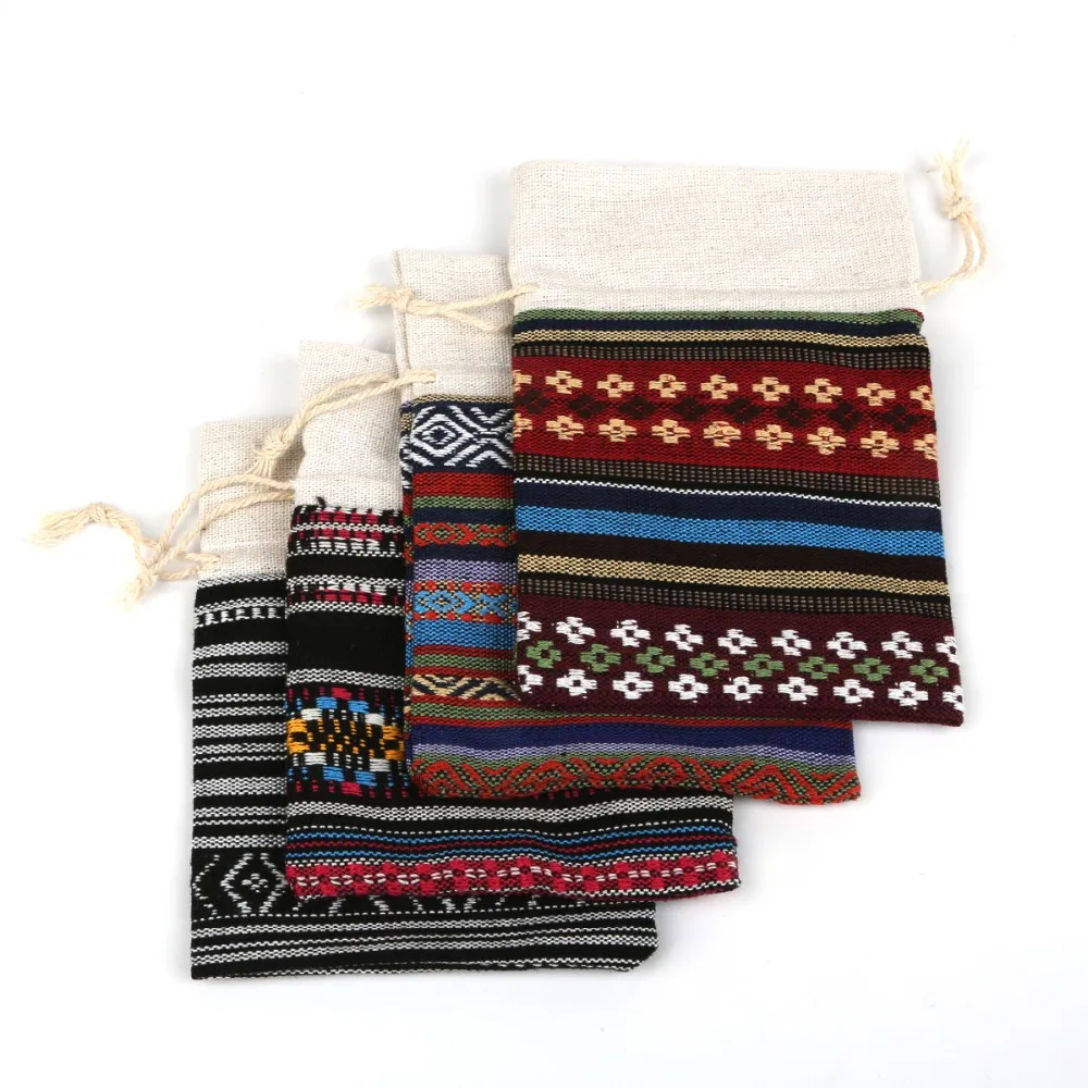 5Pcs/lot Vintage Cotton Jewelry Bags Ethnic Gift Bags National Stripe Cotton Drawstring Bags Christmas Home Pouches Bags
5Pcs/lot Vintage Cotton Jewelry Bags Ethnic Gift Bags National Stripe Cotton Drawstring Bags Christmas Home Pouches Bags