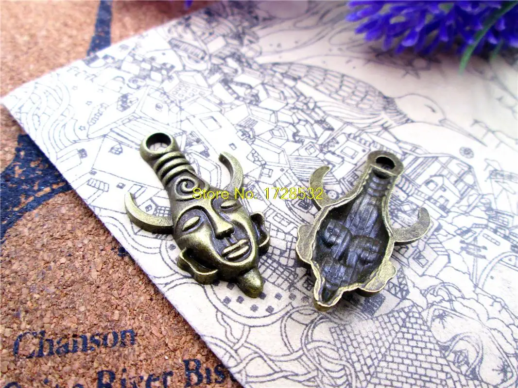 12pcs- bronze tone Heavy Mysterious Horn Man Mask Supernatural Dean Charm Pendant 32x19mm
12pcs- bronze tone Heavy Mysterious Horn Man Mask Supernatural Dean Charm Pendant 32x19mm