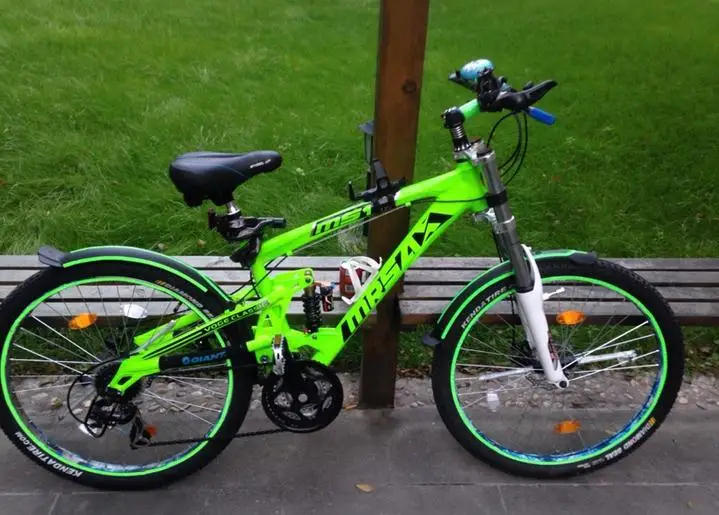 Full suspension 17 inch frame Aluminum alloy 24/27/30 speed 26*2.35er Downhill mountain bicycle Hydraulic Disc brakes
Full suspension 17 inch frame Aluminum alloy 24/27/30 speed 26*2.35er Downhill mountain bicycle Hydraulic Disc brakes