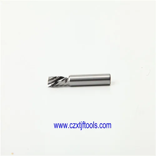 D8*20*D8*60*1F Solid Carbide End Mills 45HRC 1 Flutes Aluminium 45 Deg Endmill Uncoated
D8*20*D8*60*1F Solid Carbide End Mills 45HRC 1 Flutes Aluminium 45 Deg Endmill Uncoated