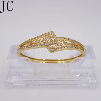 Bracelet & bangles for women gold color Cubic zirconia Simple Bangle New design fashion Jewelry Free shipment
Bracelet & bangles for women gold color Cubic zirconia Simple Bangle New design fashion Jewelry Free shipment