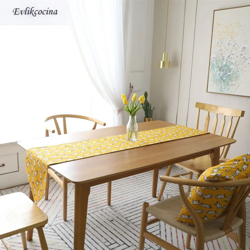Free Shipping Cartoon Ducks Yellow Table Runner Decoracion Mesa Hogar Cotton Linen Chemin De Table Tafelloper For Party Decor
Free Shipping Cartoon Ducks Yellow Table Runner Decoracion Mesa Hogar Cotton Linen Chemin De Table Tafelloper For Party Decor