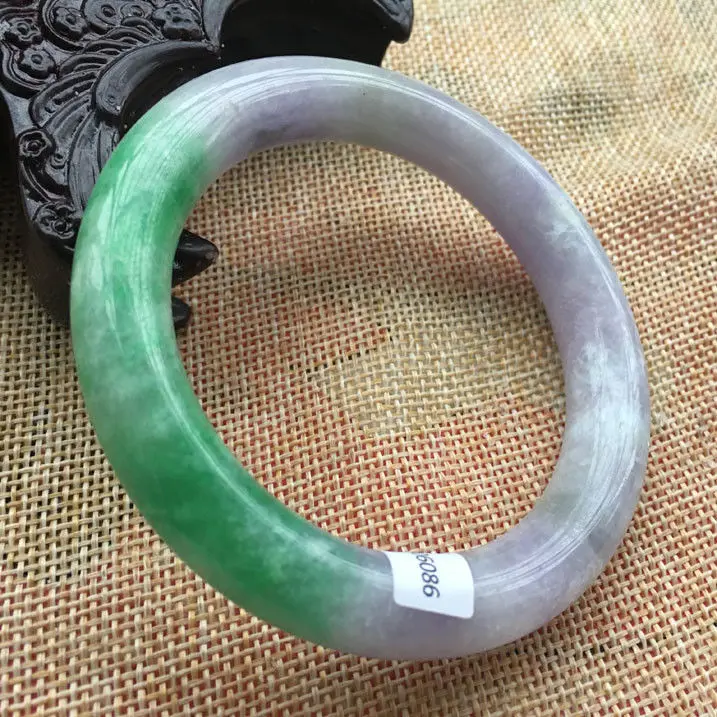 58.5mm Certified (Grade A)100% Natural Lavender Jadeite JADE Bracelet Bangle 521
58.5mm Certified (Grade A)100% Natural Lavender Jadeite JADE Bracelet Bangle 521