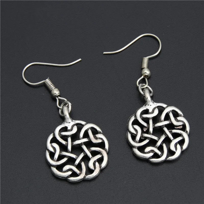 1Pair(2Pcs) Antique Silver Knot Hollow Dangle Drop Earring Handmade Diy For Women Simple Jewelry E1969
1Pair(2Pcs) Antique Silver Knot Hollow Dangle Drop Earring Handmade Diy For Women Simple Jewelry E1969