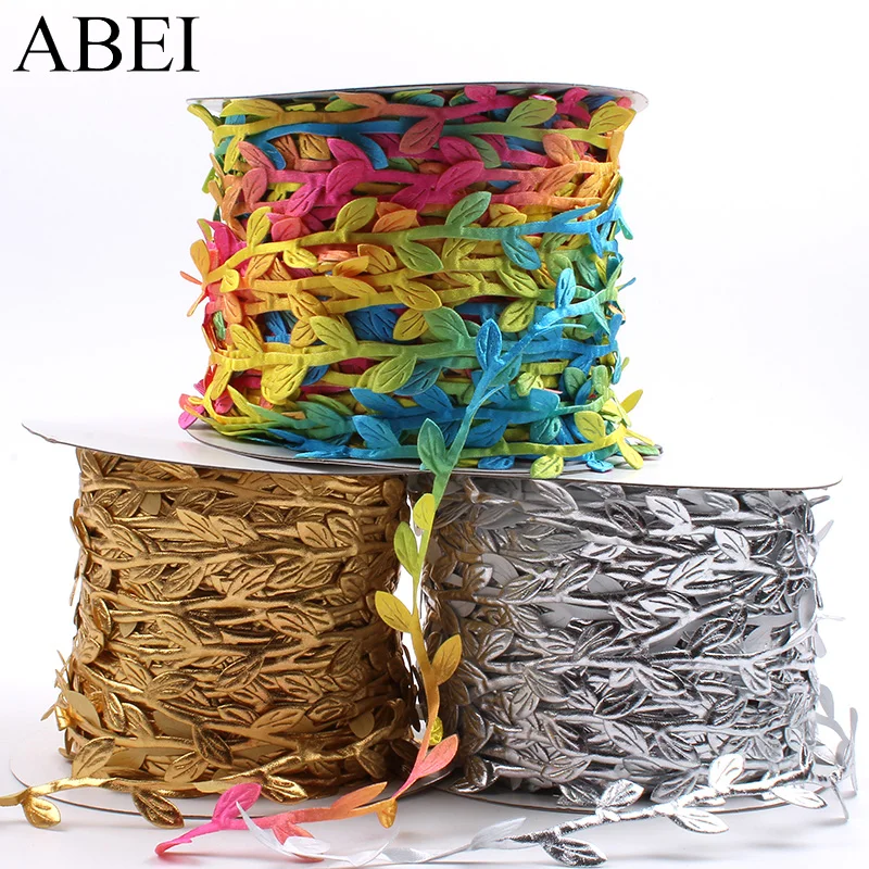 10Yards/lot Artificial Silk Leaves DIY Leaf Rattan handicraft Rope For Home Wedding Party Decoration Wreath Material
10Yards/lot Artificial Silk Leaves DIY Leaf Rattan handicraft Rope For Home Wedding Party Decoration Wreath Material