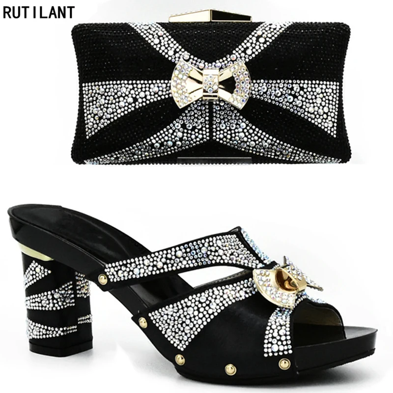 Latest Black Color Italian Ladies Shoes and Bag Set Decorated with Rhinestone African Matching Shoes and Bags Italian In Women
Latest Black Color Italian Ladies Shoes and Bag Set Decorated with Rhinestone African Matching Shoes and Bags Italian In Women