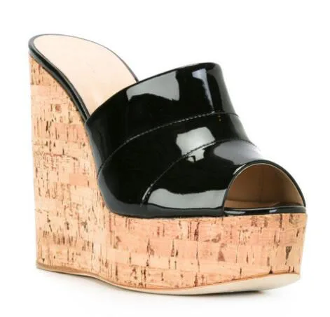 Super high wedges heel platform open toe slippers for woman Ladies grain wedges black/silvery/gold outdoor slides SIZE 34-44
Super high wedges heel platform open toe slippers for woman Ladies grain wedges black/silvery/gold outdoor slides SIZE 34-44