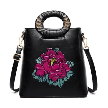 Women Bag Chinese Style New Handbag Floral Retro-style Embossed Mother Handbags Single Large Shoulder Slant Bags Chinese Style
Women Bag Chinese Style New Handbag Floral Retro-style Embossed Mother Handbags Single Large Shoulder Slant Bags Chinese Style