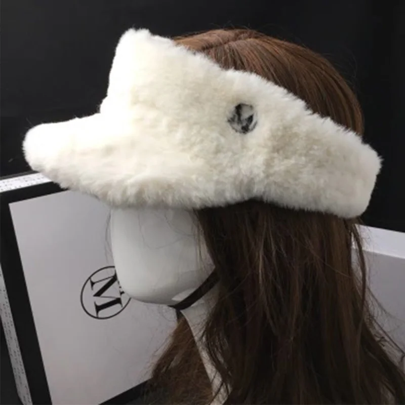 Women Super Warm Winter Cap White Black Faux Fur Visor Cap Luxury Winter Air Top Hat Thick Hat Ponytail Ski Cap Unisex
Women Super Warm Winter Cap White Black Faux Fur Visor Cap Luxury Winter Air Top Hat Thick Hat Ponytail Ski Cap Unisex