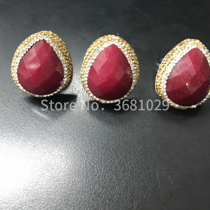 High-end jewelry natural stainless steel ring, European fashion, Christmas gifts
High-end jewelry natural stainless steel ring, European fashion, Christmas gifts