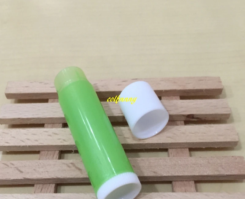 5000 шт./лот DIY 5 г цветная губная помада трубка 5 мл бальзам для губ Пустые контейнеры косметический контейнер для лосьона бутылка для клея
5000 шт./лот DIY 5 г цветная губная помада трубка 5 мл бальзам для губ Пустые контейнеры косметический контейнер для лосьона бутылка для клея