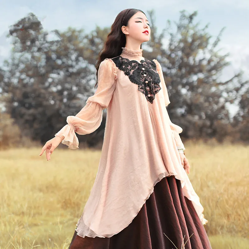 BOSHOW Spring Autumn Women Long Chiffon Blouses Vintage Palace Style Lantern Sleeve Embroidery Lace Loose Irregular Long Shirt
BOSHOW Spring Autumn Women Long Chiffon Blouses Vintage Palace Style Lantern Sleeve Embroidery Lace Loose Irregular Long Shirt