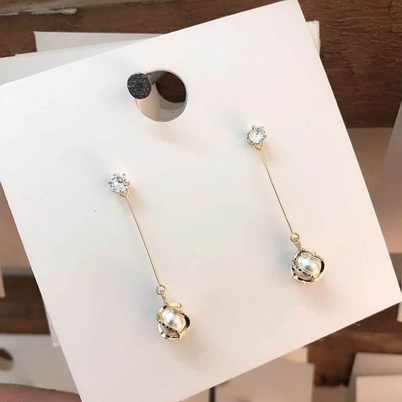 AOMU Elegant Sweet S925 Sterling Silver Pin Pearl Zircon Metal Long Dangle Drop Earrings for Women Girl Party Jewelry Gift
AOMU Elegant Sweet S925 Sterling Silver Pin Pearl Zircon Metal Long Dangle Drop Earrings for Women Girl Party Jewelry Gift