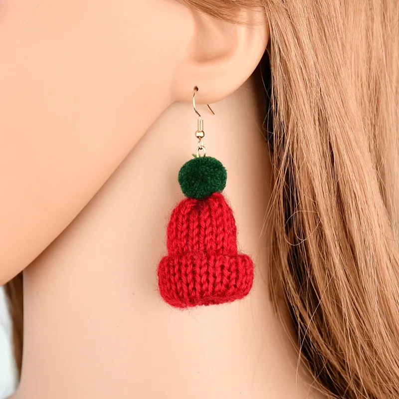 Design Cute Creative Handmade Knitted Hat Christmas Dangle Earring Mini Hats Drop Earrings For Women Romantic Fashion Jewelry
Design Cute Creative Handmade Knitted Hat Christmas Dangle Earring Mini Hats Drop Earrings For Women Romantic Fashion Jewelry