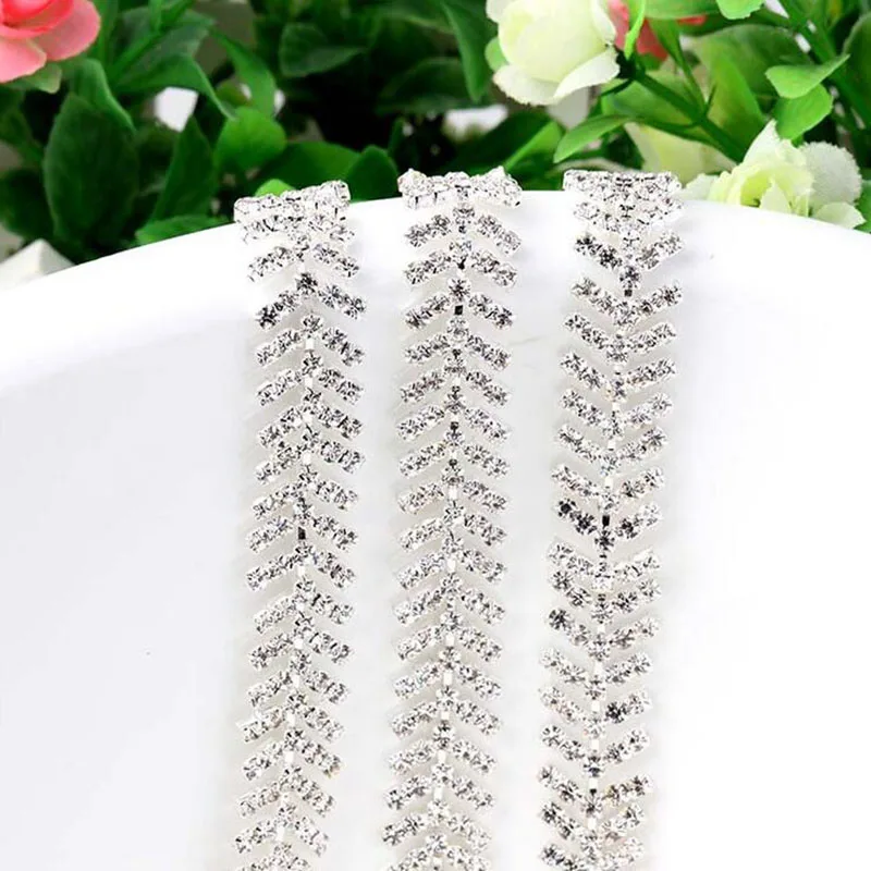 1Yard Rhinestone Trimmings Diamante Chain For Dresses Crystal Beaded Trim For Hair Jewelry AIWUJIA
1Yard Rhinestone Trimmings Diamante Chain For Dresses Crystal Beaded Trim For Hair Jewelry AIWUJIA