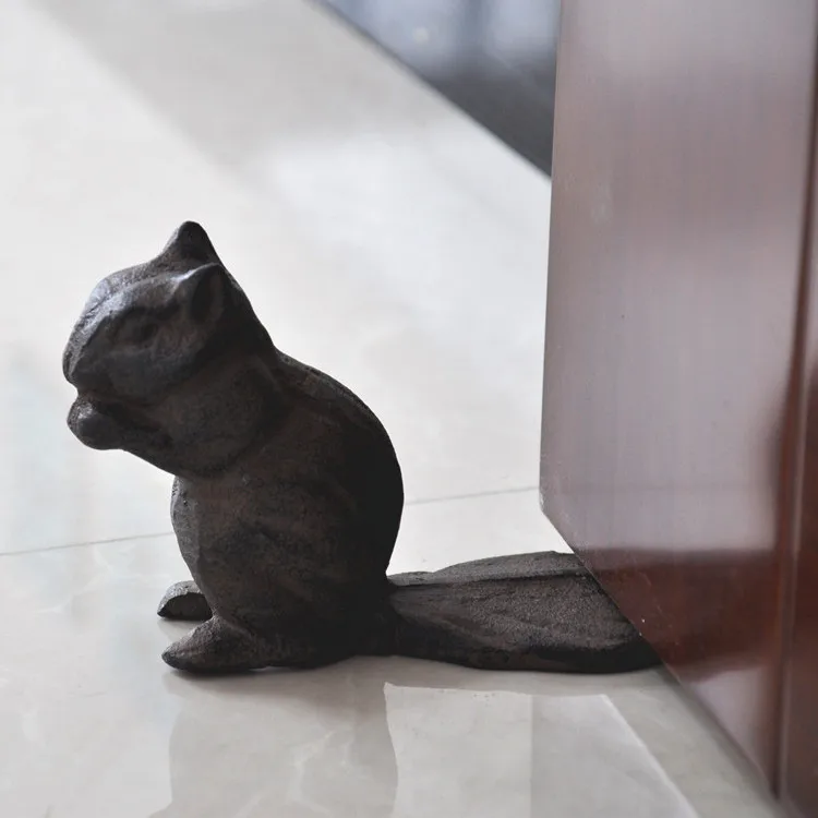 Chipmunk Cast Iron Squirrel Door Stop - Decorative Rustic Doorstop Wedge Statuary - Stop your bedroom, bath and exeterior doors
Chipmunk Cast Iron Squirrel Door Stop - Decorative Rustic Doorstop Wedge Statuary - Stop your bedroom, bath and exeterior doors