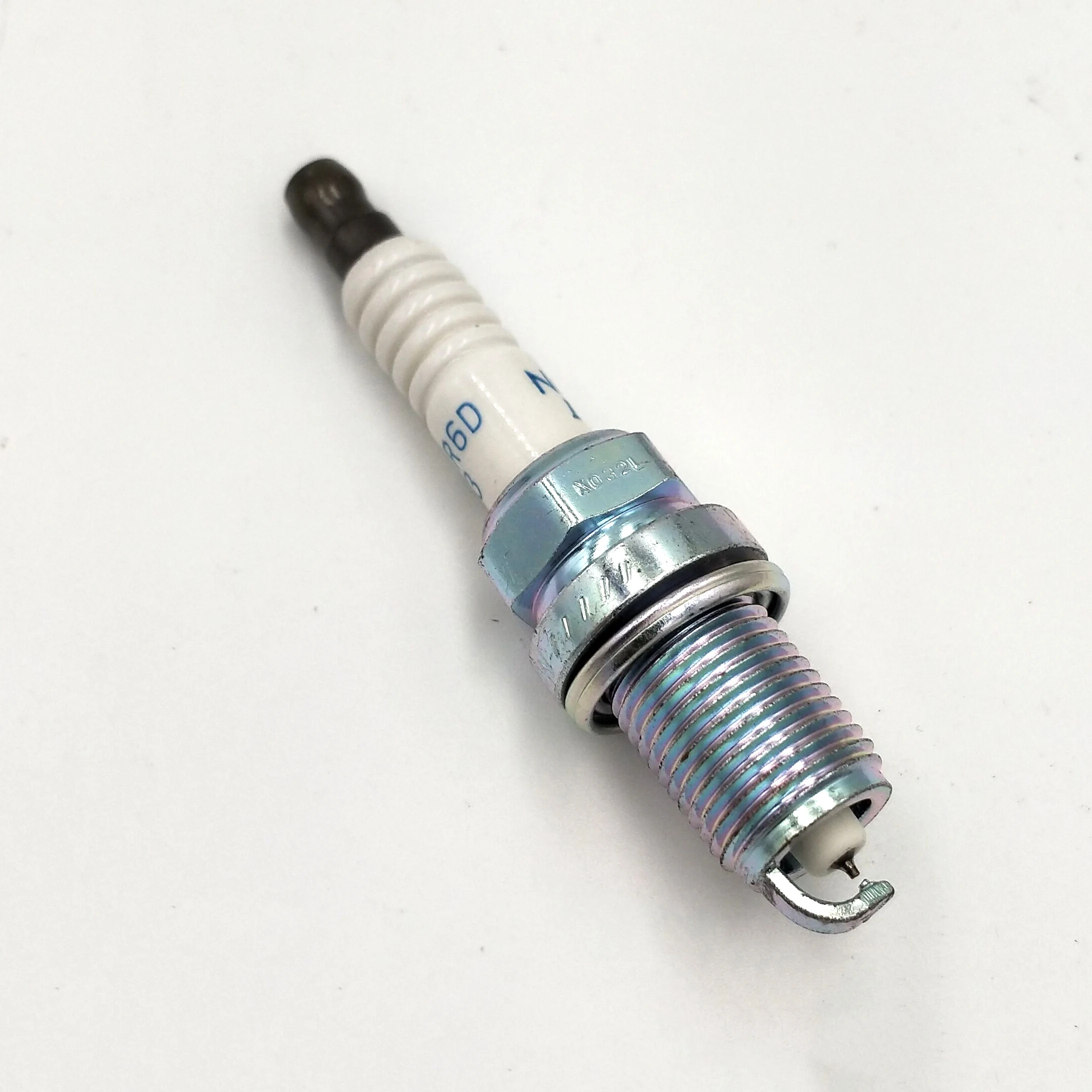 4pcs/lot Iridium Spark Plugs 12290-RB0-J11 DIFR6D13 12290RB0J11 For Honda CR-Z 2012-2016 1.5L L4
4pcs/lot Iridium Spark Plugs 12290-RB0-J11 DIFR6D13 12290RB0J11 For Honda CR-Z 2012-2016 1.5L L4