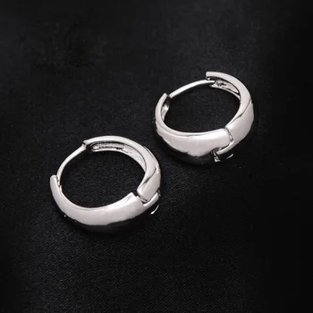 Guvivi Brand New Korea Style Fashion Silver Color CZ Hoop Earrings Classy Charm Earrings For Women Wedding
Guvivi Brand New Korea Style Fashion Silver Color CZ Hoop Earrings Classy Charm Earrings For Women Wedding