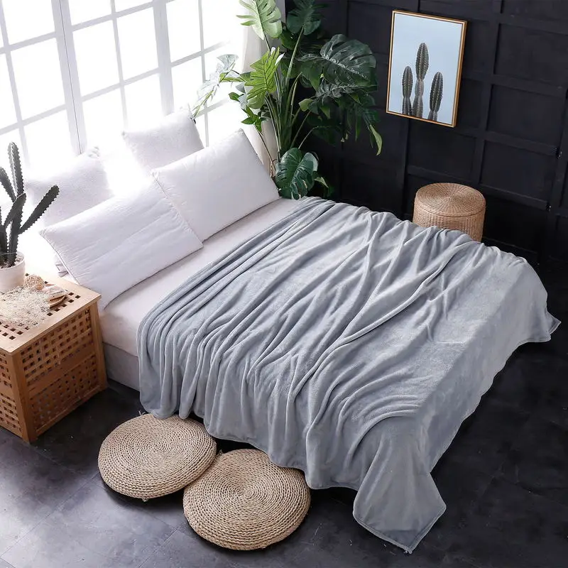 Soft Thin Solid Color Flannel Blanket Throw Air-conditioning Blanket Sofa Bed Blanket Suitable for Summer
Soft Thin Solid Color Flannel Blanket Throw Air-conditioning Blanket Sofa Bed Blanket Suitable for Summer