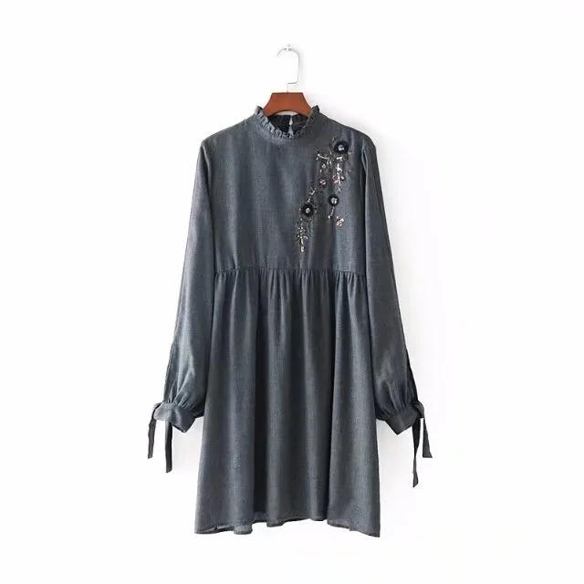 VOGUEIN New Womens Sequins Beaded Floral Embroidery Gray Long Sleeve Mini Dress Wholesale
VOGUEIN New Womens Sequins Beaded Floral Embroidery Gray Long Sleeve Mini Dress Wholesale