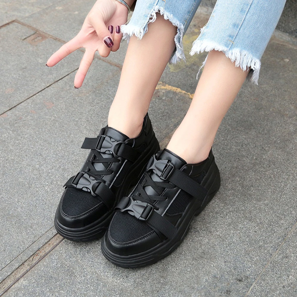 Genuine Leather Mesh Women's Platform Sneakers 2018 Fashion Women White Black Dad Shoes Woman Casual Chunky Footwear Designer
Genuine Leather Mesh Women's Platform Sneakers 2018 Fashion Women White Black Dad Shoes Woman Casual Chunky Footwear Designer