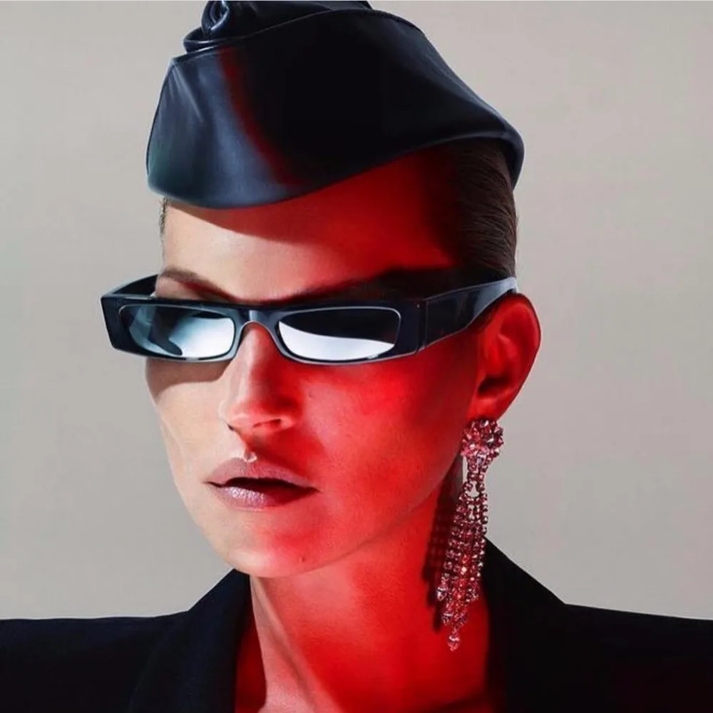 Фото Квадратные Солнцезащитные очки для Для женщин 2018 Элитный бренд черный красный