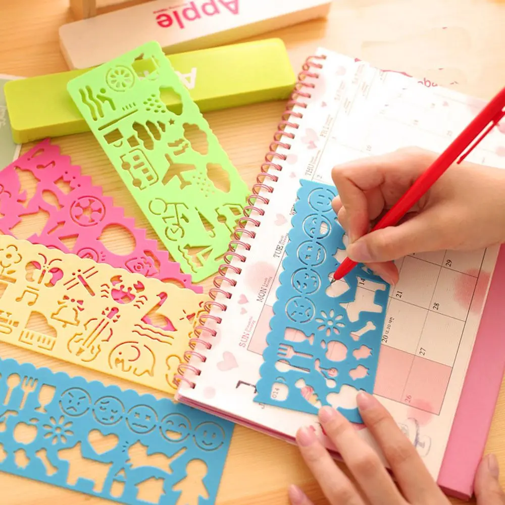 4PCS/Set Creative Children Drawing Ruler Fun Plastic Drawing Template Stamp Spirograph Toy Stencil Ruler DIY Toy Hot
4PCS/Set Creative Children Drawing Ruler Fun Plastic Drawing Template Stamp Spirograph Toy Stencil Ruler DIY Toy Hot