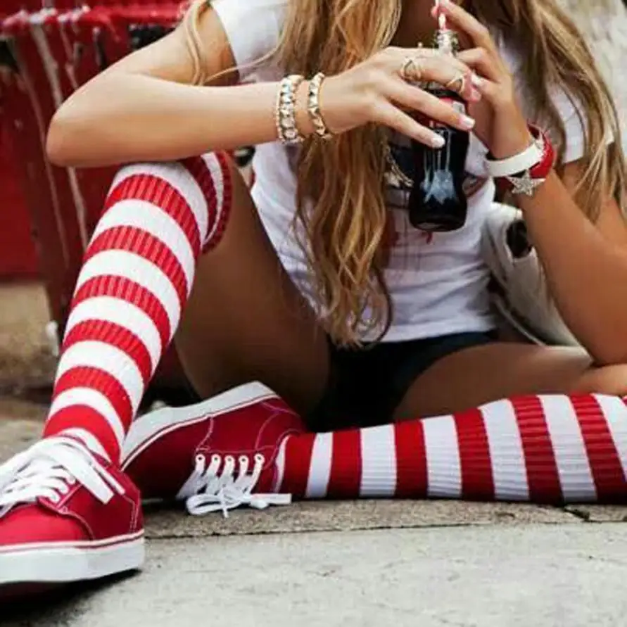 Newest Fashion Socks Creative Women Striped Kntting Thigh-High Warm Socks Popular Thermal Gorgeous Breathable Soxs Chaussette
Newest Fashion Socks Creative Women Striped Kntting Thigh-High Warm Socks Popular Thermal Gorgeous Breathable Soxs Chaussette