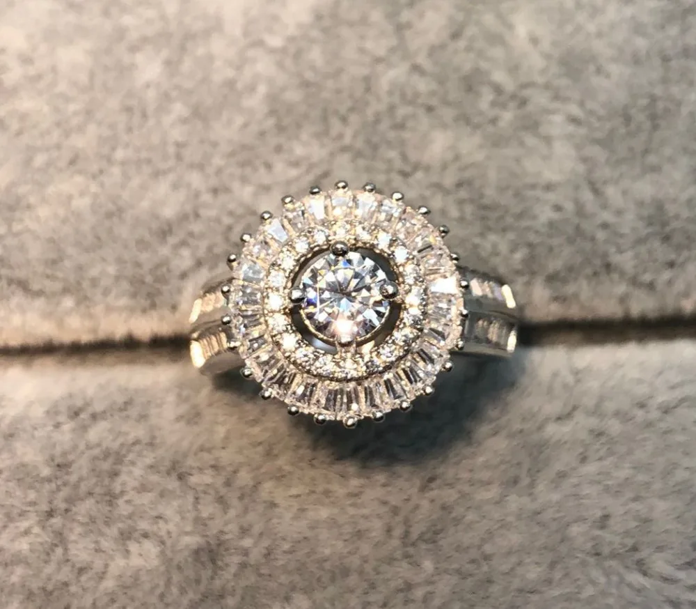 Cute Female Big Finger Ring Fashion 925 Silver Crystal Zircon Stone Engagement Ring Vintage Wedding Rings For Women
Cute Female Big Finger Ring Fashion 925 Silver Crystal Zircon Stone Engagement Ring Vintage Wedding Rings For Women