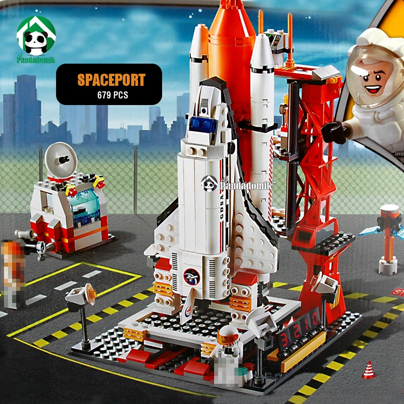 PANDADOMIK Toys Spaceport 679pcs Space Building Blocks 4 Figures legoinglys Toys Bricks Constructor set Kids Boys Gift Toy
PANDADOMIK Toys Spaceport 679pcs Space Building Blocks 4 Figures legoinglys Toys Bricks Constructor set Kids Boys Gift Toy