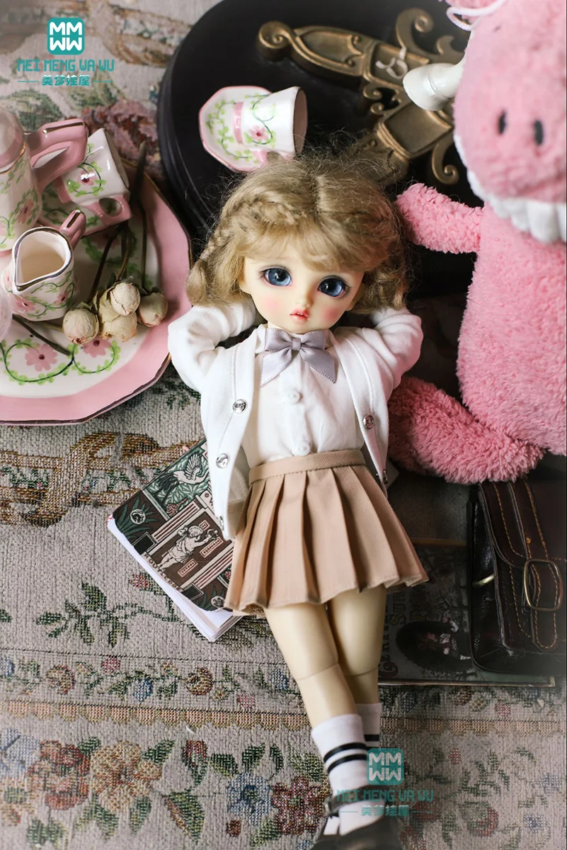 BJD doll clothes fits 27cm-30cm 1/6 BJD doll fashion White shirt cardigan khaki skirt
BJD doll clothes fits 27cm-30cm 1/6 BJD doll fashion White shirt cardigan khaki skirt