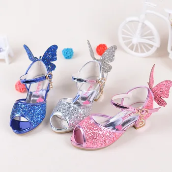 12Pairs DHL 2018 Toddler Baby Shoes Cute Butterfly Girls Sandals Kids Fashion Sequin Bling Princess Sandals Girls Gilter Sandals
12Pairs DHL 2018 Toddler Baby Shoes Cute Butterfly Girls Sandals Kids Fashion Sequin Bling Princess Sandals Girls Gilter Sandals
