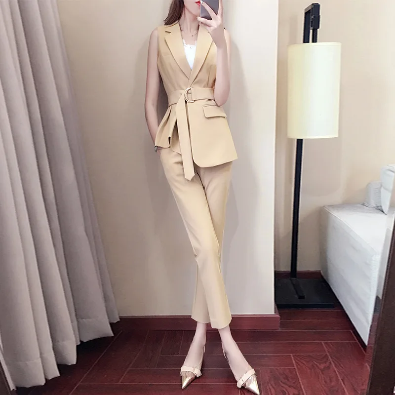 Summer suit suit female 2019 new vest pants two sets of female temperament was thin professional suit female 2 piece set
Summer suit suit female 2019 new vest pants two sets of female temperament was thin professional suit female 2 piece set