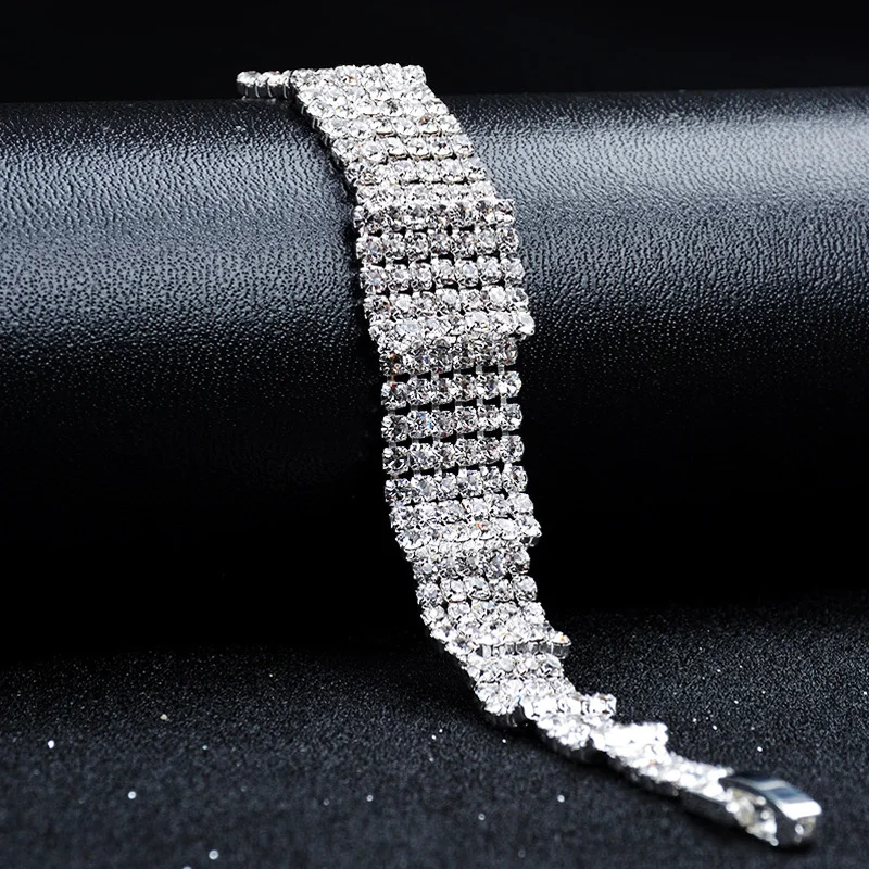 Luxury Crystal Wedding Bracelets For Women Bracelets & Bangles Femme Bridal Jewelry Vintage Bracelet for Gift With Rhinestone 
Luxury Crystal Wedding Bracelets For Women Bracelets & Bangles Femme Bridal Jewelry Vintage Bracelet for Gift With Rhinestone