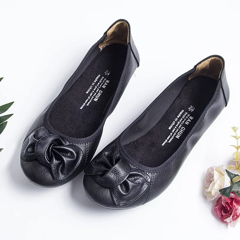 Breathable Flat Shoes PU Leather Spring/Summer Women'S Shoes Ladies Casual Soft Bottom White Soft Sneakers Woman Zapatos Mujer
Breathable Flat Shoes PU Leather Spring/Summer Women'S Shoes Ladies Casual Soft Bottom White Soft Sneakers Woman Zapatos Mujer