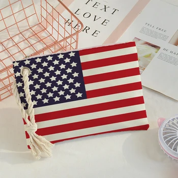 RAVIDINO Clutch Bag Fashion street bag in hand The national flag design Lady's Handbag Hemp Rope Beach Bags Bolsa Feminina
RAVIDINO Clutch Bag Fashion street bag in hand The national flag design Lady's Handbag Hemp Rope Beach Bags Bolsa Feminina