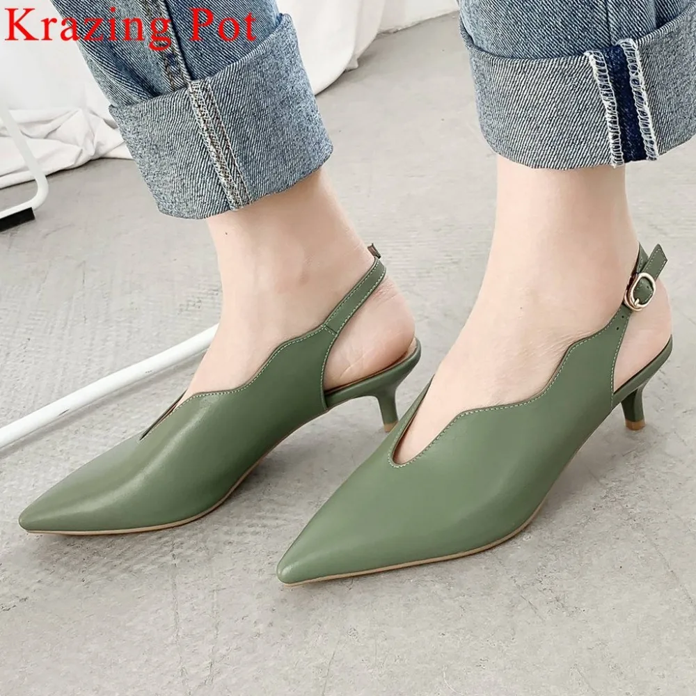 Large size pretty girls full grain leather dating party women sandals art design pointed toe high heels buckle strap shoes L81
Large size pretty girls full grain leather dating party women sandals art design pointed toe high heels buckle strap shoes L81