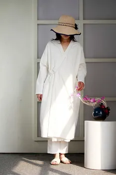 Chinese Style Women Casual Long Sleeve Tie White Long Trench Adjustable Waist Solid Cotton Loose Coat Autumn V-Neck Outwear
Chinese Style Women Casual Long Sleeve Tie White Long Trench Adjustable Waist Solid Cotton Loose Coat Autumn V-Neck Outwear