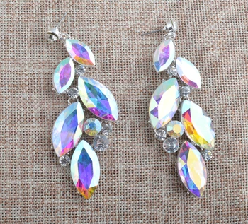 Classic High Quality Shiny Aurora Crystal AB Drop Earrings For Woman Fashion Jewelry Factory Wholesale Free shipping
Classic High Quality Shiny Aurora Crystal AB Drop Earrings For Woman Fashion Jewelry Factory Wholesale Free shipping
