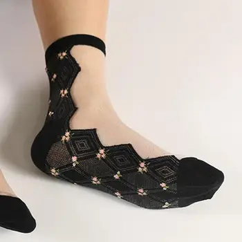Summer Elegant Thin Crystal Wire Socks For Women Girls Cotton Bottom Breathable Lady Jacquard Patchwork Elastic Short Sock 1Pair
Summer Elegant Thin Crystal Wire Socks For Women Girls Cotton Bottom Breathable Lady Jacquard Patchwork Elastic Short Sock 1Pair