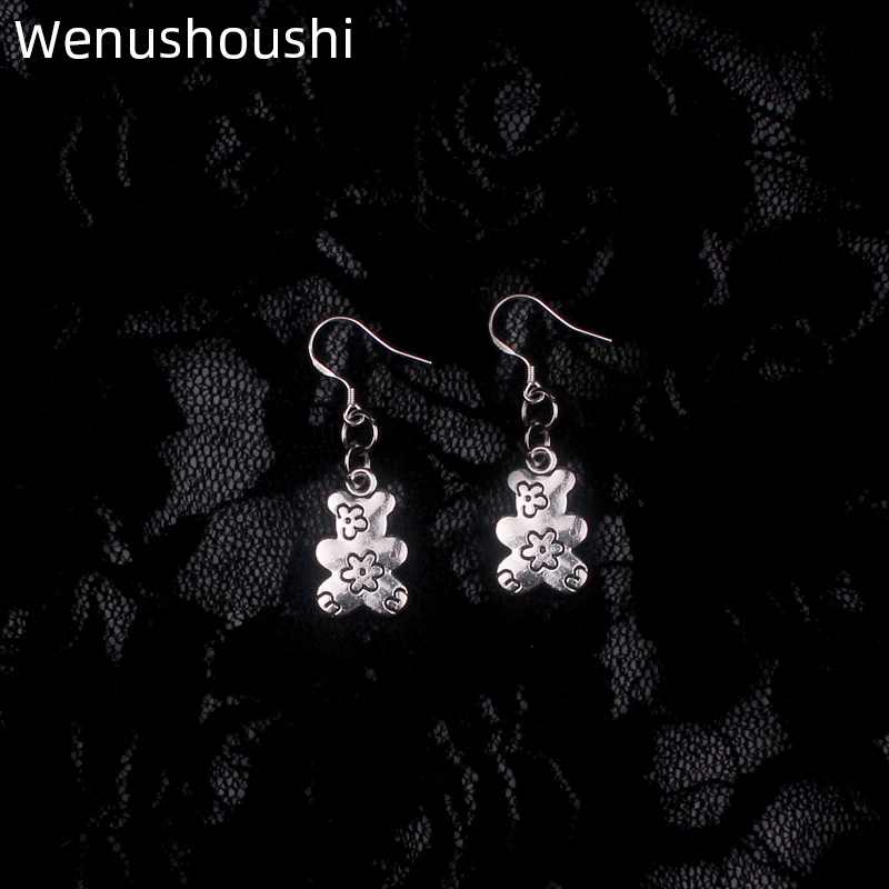 WENUSHOUSHI 925 silver ear hook anti-allergy vintage retro silver cute bear dangle earrings for women brincos korean earrings
WENUSHOUSHI 925 silver ear hook anti-allergy vintage retro silver cute bear dangle earrings for women brincos korean earrings