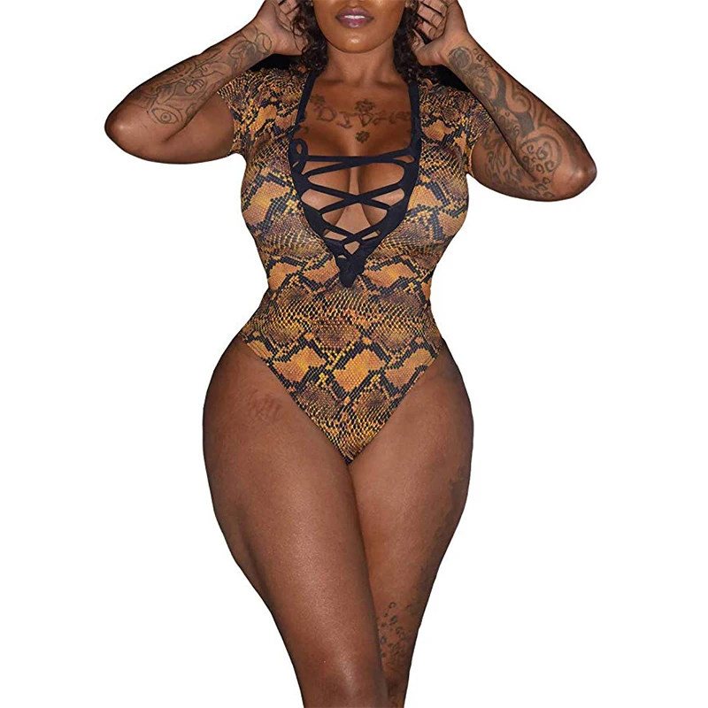 2019 Brazilian Hot Sexy One Piece Biquini Females Short Sleeve Hollow-out Monokini Bikini Beach Bathing Suit
2019 Brazilian Hot Sexy One Piece Biquini Females Short Sleeve Hollow-out Monokini Bikini Beach Bathing Suit