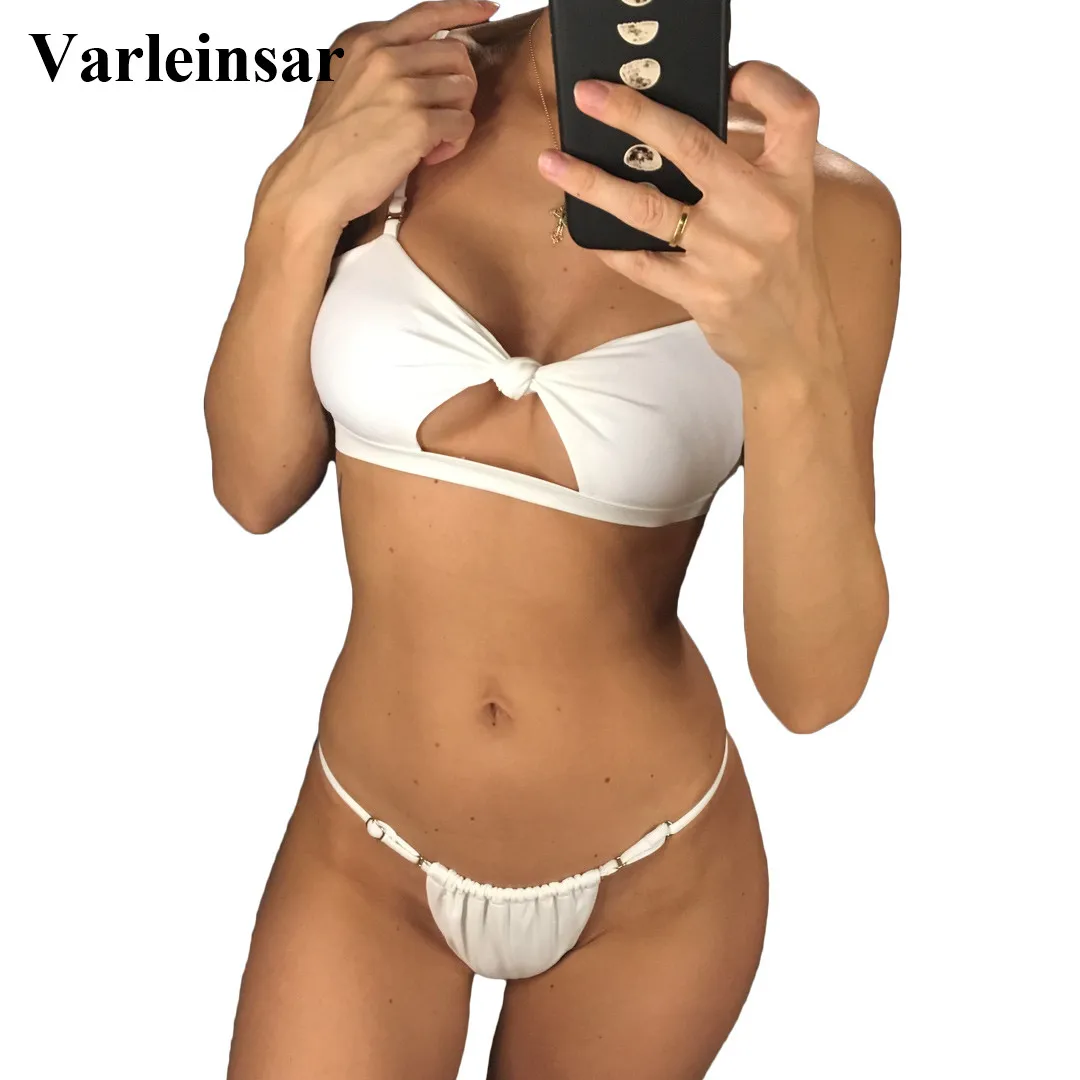 4 Color 2019 Sexy Bandeau Bikini Female Swimsuit Women Swimwear Two-pieces Bikini set Thong Bather Bathing Suit Swim Lady V1073
4 Color 2019 Sexy Bandeau Bikini Female Swimsuit Women Swimwear Two-pieces Bikini set Thong Bather Bathing Suit Swim Lady V1073