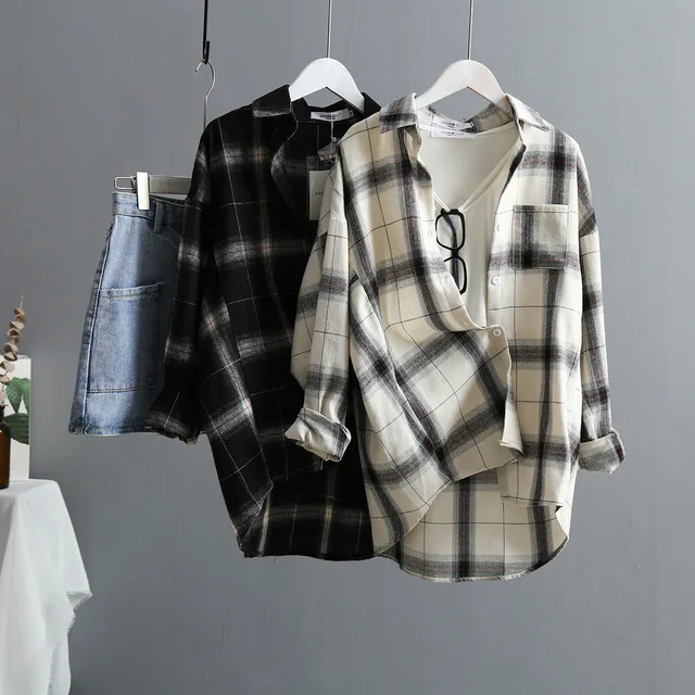 Womens Casual Plaid Loose Shirts Fashion Turn-down Collar Long Sleeve Blouse Korean Woman Clothes Lady Casual Wear Tops SW-036
Womens Casual Plaid Loose Shirts Fashion Turn-down Collar Long Sleeve Blouse Korean Woman Clothes Lady Casual Wear Tops SW-036
