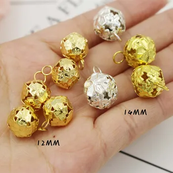 100 Pcs/lot Metal Hollow Floral Bells for Festival Christmas Decoration 12/14 Mm Diameter Round Bells for Xmas Tree Decoration
100 Pcs/lot Metal Hollow Floral Bells for Festival Christmas Decoration 12/14 Mm Diameter Round Bells for Xmas Tree Decoration