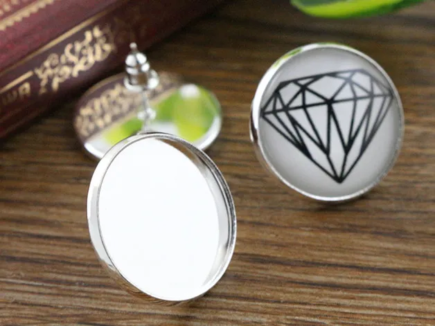 20mm 10pcs Silver Color Plated Earring Studs,Earrings Blank/Base,Fit 20mm Glass Cabochons,Buttons;Earring Bezels (L5-25)
20mm 10pcs Silver Color Plated Earring Studs,Earrings Blank/Base,Fit 20mm Glass Cabochons,Buttons;Earring Bezels (L5-25)