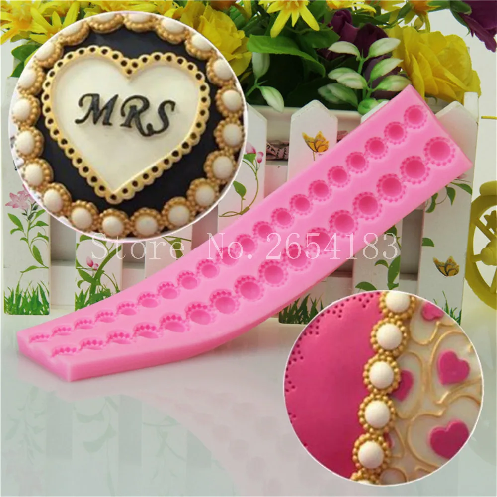 Pearl Necklace Lace Silicone Fondant Soap 3D Cake Mold Cupcake Jelly Candy Chocolate Decoration Baking Tool FQ3273
Pearl Necklace Lace Silicone Fondant Soap 3D Cake Mold Cupcake Jelly Candy Chocolate Decoration Baking Tool FQ3273