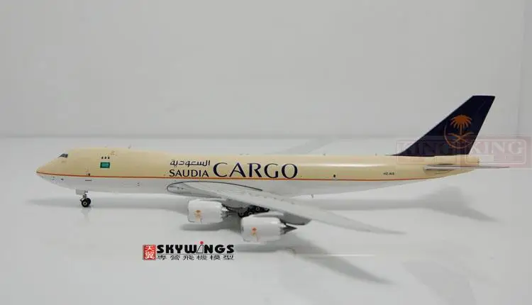 Phoenix 10796 Saudi B747-8F HZ-A13 1:400 commercial jetliners plane model hobby
Phoenix 10796 Saudi B747-8F HZ-A13 1:400 commercial jetliners plane model hobby