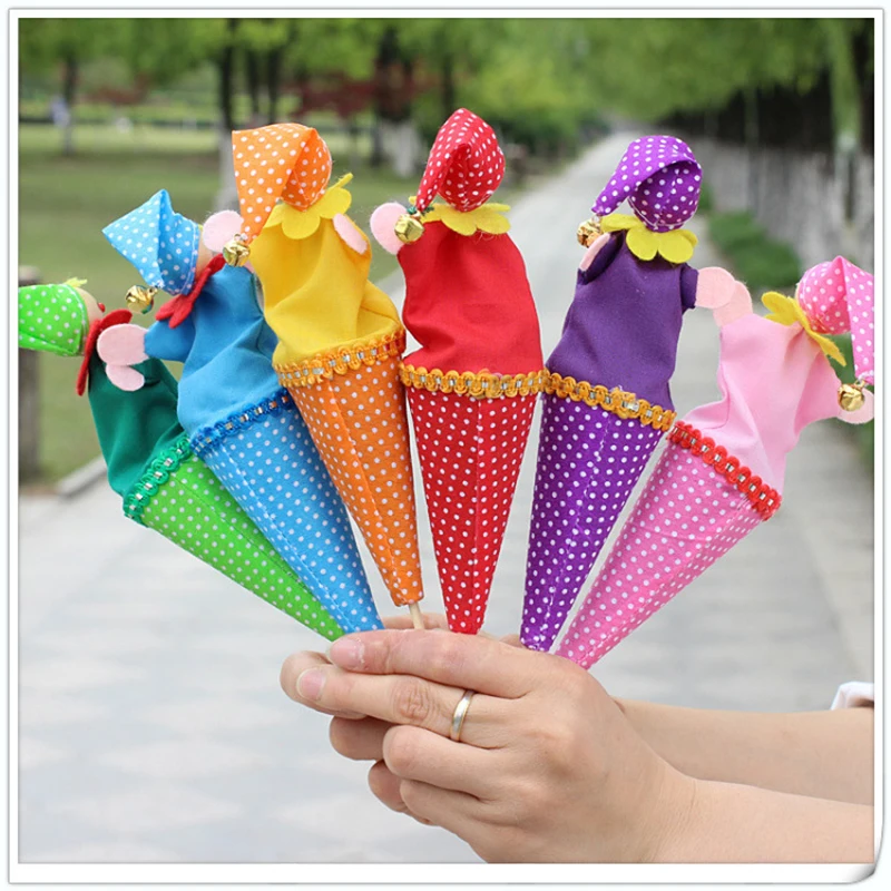 1PC Baby Rattle Toys Retractable Smiling Clown Hide Seek Play Jingle Bell Wooden Educational Toys Newborns Doll Random Color
1PC Baby Rattle Toys Retractable Smiling Clown Hide Seek Play Jingle Bell Wooden Educational Toys Newborns Doll Random Color