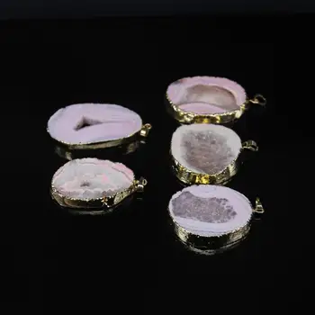 5pcs/lot,Light Pink Drusy Druzy Agates Slab Nugget Pendants,Raw Geode Freeform Slice Gold edge Pendant Necklaces
5pcs/lot,Light Pink Drusy Druzy Agates Slab Nugget Pendants,Raw Geode Freeform Slice Gold edge Pendant Necklaces